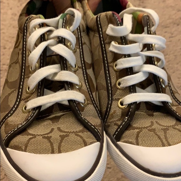 Coach Barrett Sneakers. Size 7 - Picture 8 of 8